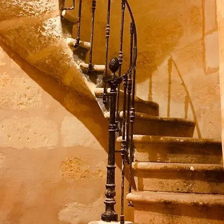 Les De La Mouneyra * Bordeaux