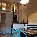 Mouneyra - Calmes Avec Parking - Centre Bordeaux